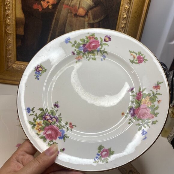 3 different floral Crown Bone China 8 1/2" Luncheon Plates Staffordshire England - Picture 9 of 13